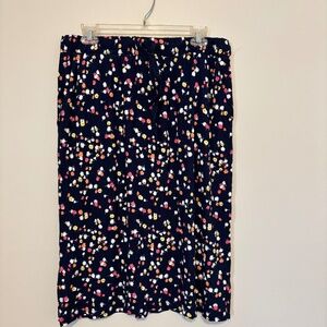 St. John’s Bay navy floral pencil skirt with pockets and side slits